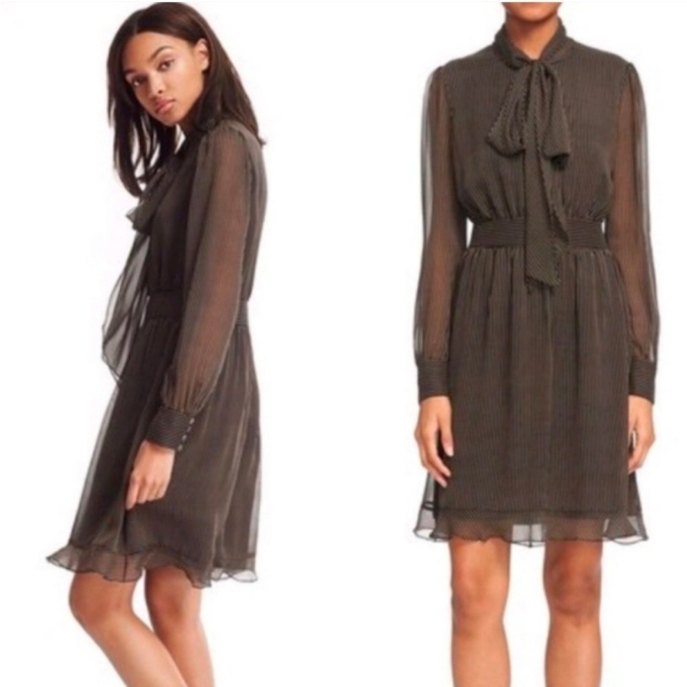 Diane Von Furstenberg Arebella 100% silk‎ pinstripe neck tie dress 6 long sleeve